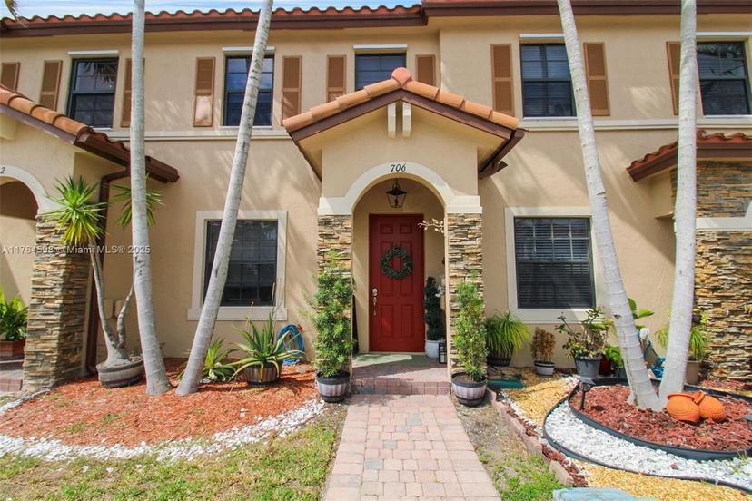 Picture of 706 SE 32Nd Ave # 706, Homestead FL 33033