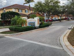 Picture of 6482 Catalina Ln # 6482, Tamarac, FL 33321