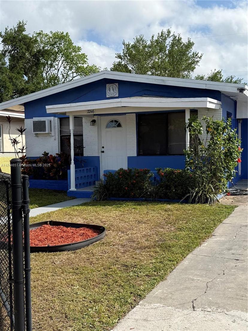 Picture of 2246 Mcclellan St, Hollywood FL 33020