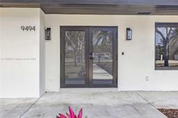 Picture of 9494 SW 144Th St, Miami, FL 33176