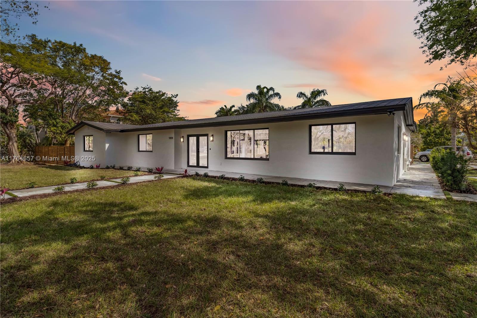 Picture of 9494 SW 144Th St, Miami, FL 33176