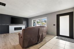 Picture of 9550 NW 26Th Pl, Sunrise, FL 33322