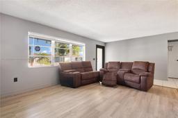 Picture of 9550 NW 26Th Pl, Sunrise, FL 33322