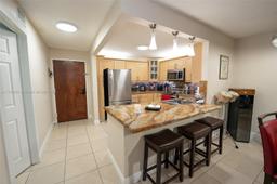 Picture of 110 S Shore Dr # 4B, Miami Beach, FL 33141
