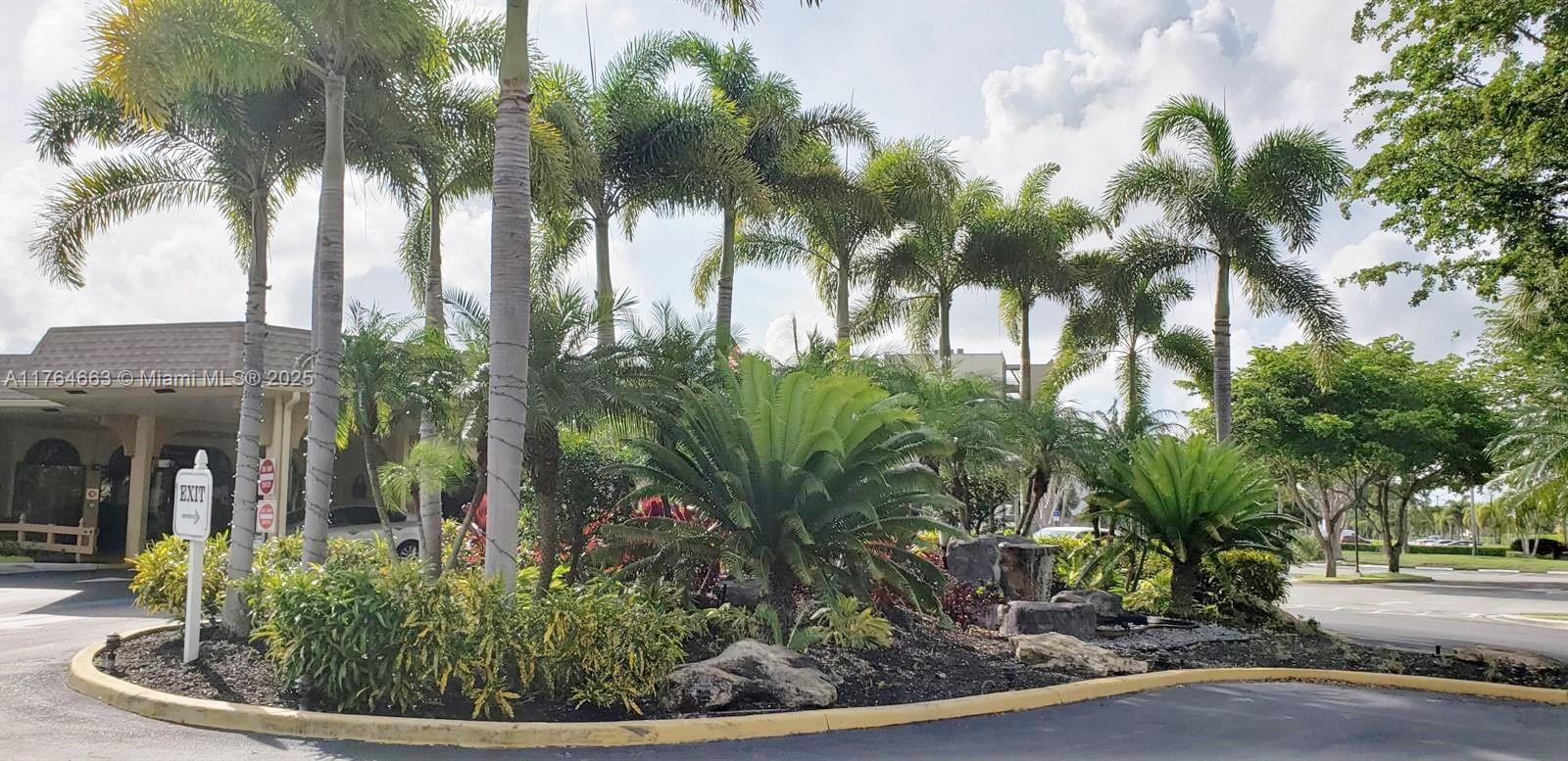 Picture of 3836 Via Poinciana # 604, Lake Worth, FL 33467
