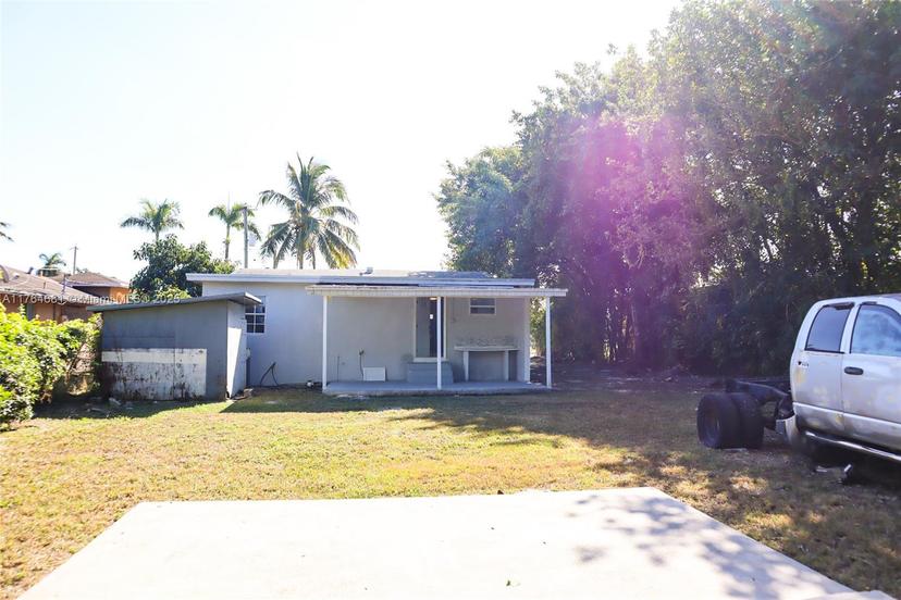 Picture of 415 NW 7Th St, Homestead FL 33030