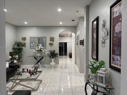 Picture of 10960 SW 182Nd Ln # 10960, Miami, FL 33157