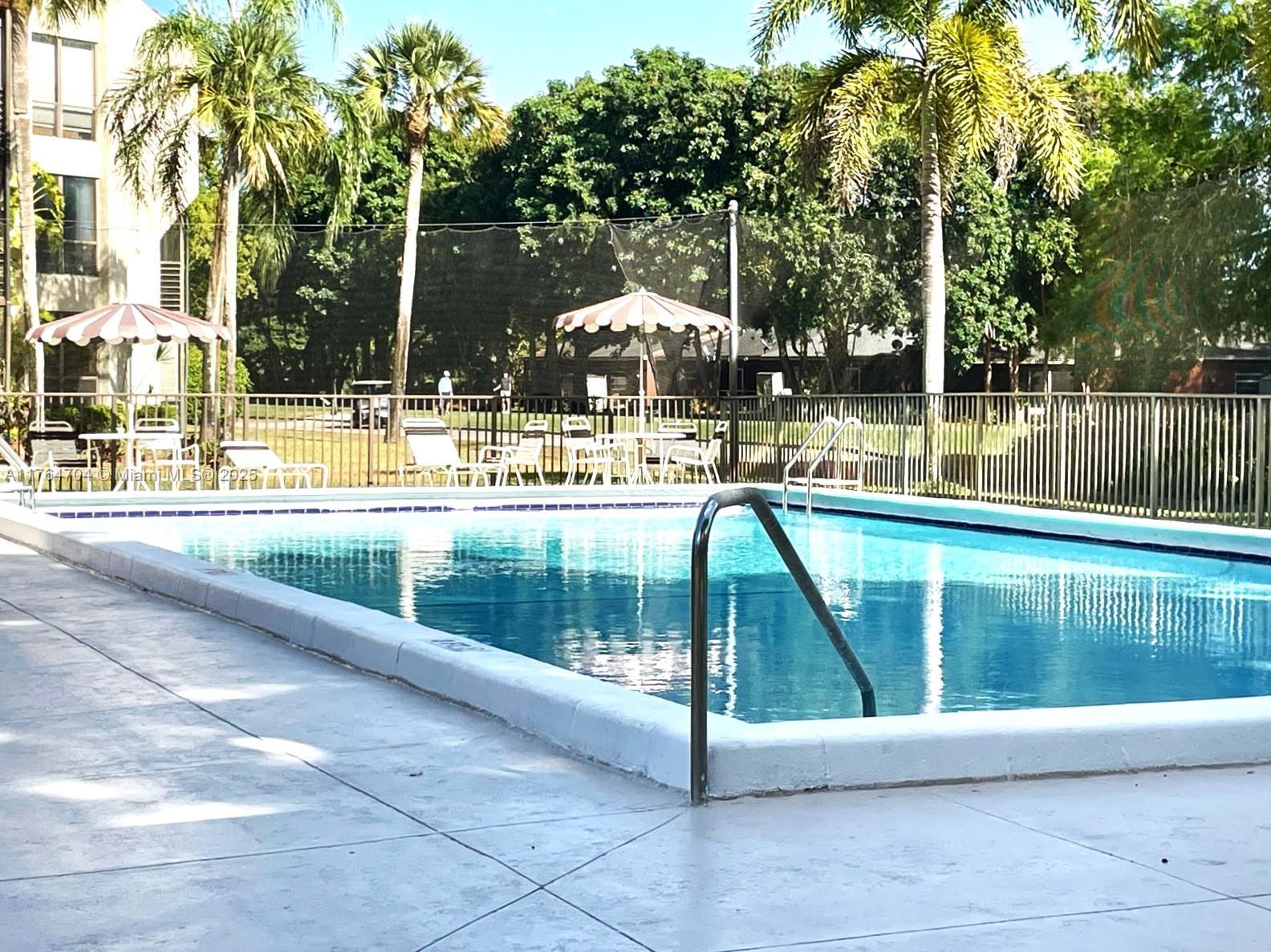 Picture of 8150 W Mcnab Rd # 104, Tamarac, FL 33321