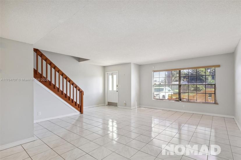 Picture of 3921 NW 94Th Ave # 6, Sunrise FL 33351
