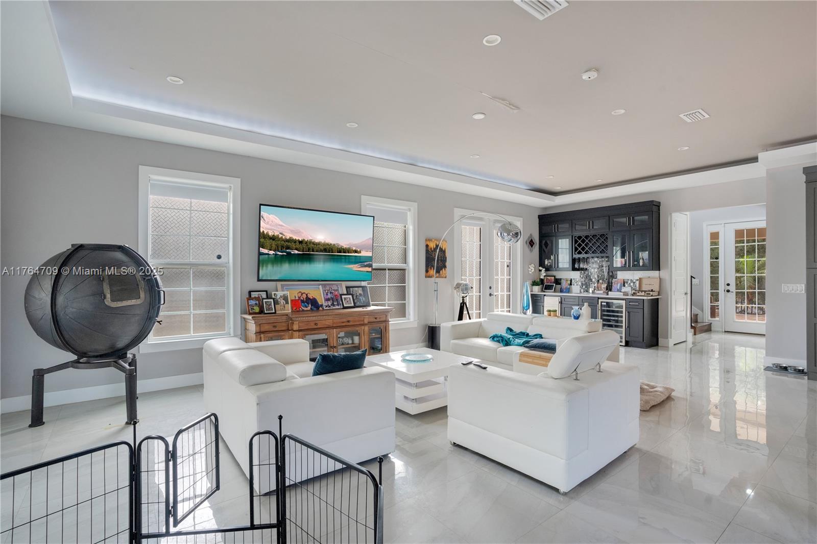Picture of 555 Peachtree Rd, Orlando, FL 32804