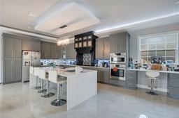 Picture of 555 Peachtree Rd, Orlando, FL 32804