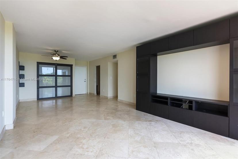 Picture of 13120 SW 92 Ave # B504, Miami FL 33176