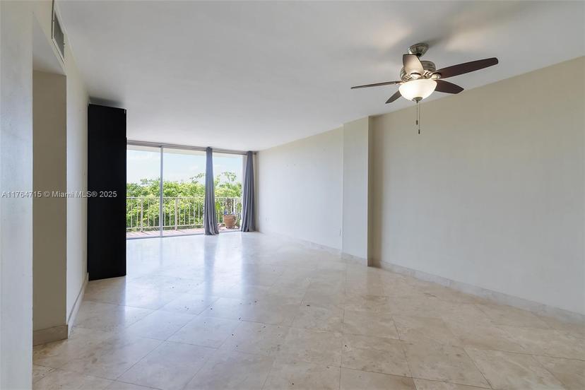 Picture of 13120 SW 92 Ave # B504, Miami FL 33176