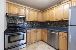 Picture of 13120 SW 92 Ave # B504, Miami, FL 33176
