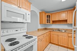 Picture of 9952 SW 88Th St # 9952, Miami, FL 33176