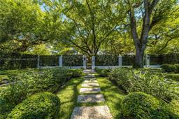 Picture of 3916 Granada Blvd, Coral Gables, FL 33134