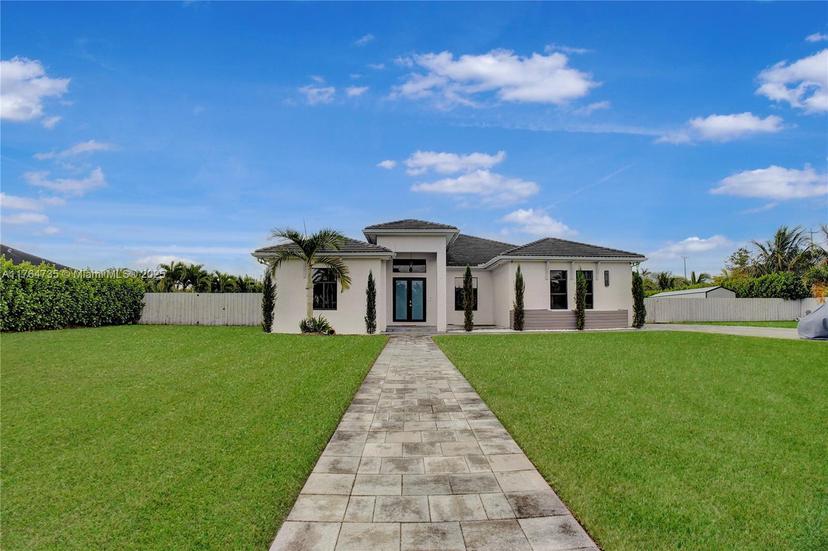 Picture of 17100 SW 281 St, Homestead FL 33030