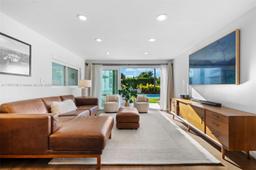 Picture of 7770 Hawthorne Ave, Miami Beach, FL 33141