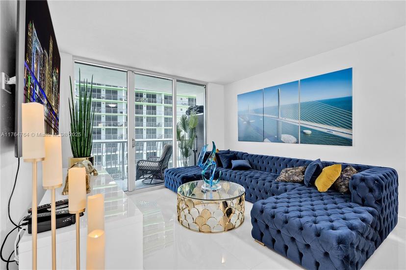Picture of 1750 N Bayshore Dr # 1709, Miami FL 33132