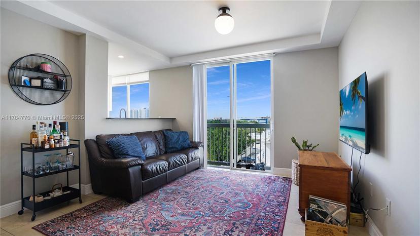 Picture of 2400 SW 27Th Ave # 706, Miami FL 33145