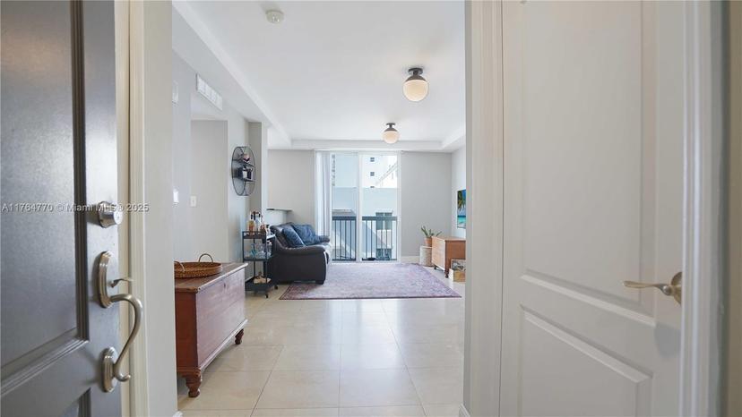 Picture of 2400 SW 27Th Ave # 706, Miami FL 33145