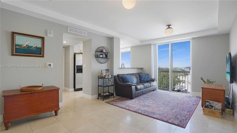 Picture of 2400 SW 27Th Ave # 706, Miami FL 33145