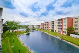 Picture of 1710 NE 191St St # 3, Miami, FL 33179