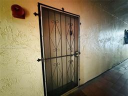 Picture of 6070 W 18Th Ave # 114, Hialeah, FL 33012
