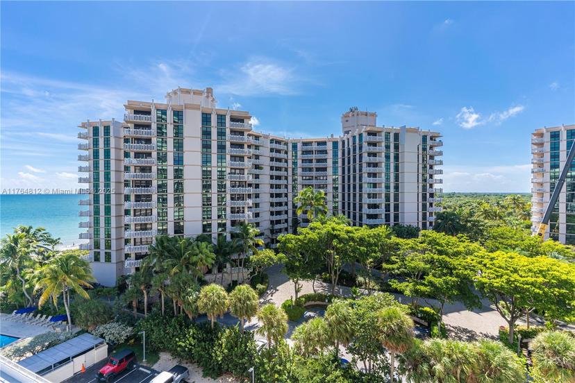 Picture of 600 Grapetree Dr, Key Biscayne FL 33149