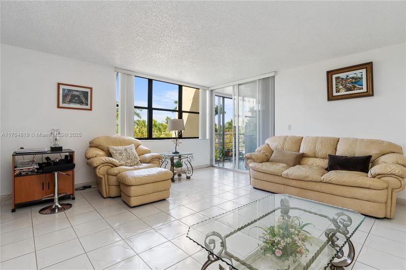 Picture of 20401 NE 30Th Ave # 8, Aventura FL 33180