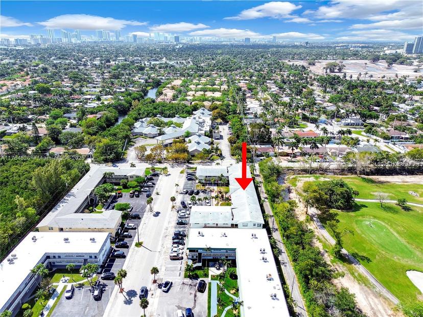 Picture of 1300 N 12Th Ct # 6A, Hollywood FL 33019