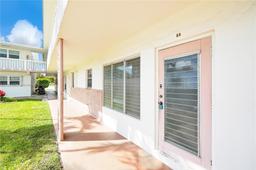 Picture of 1300 N 12Th Ct # 6A, Hollywood, FL 33019
