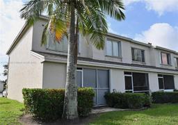 Picture of 16761 Hemingway Dr # 16761, Weston, FL 33326