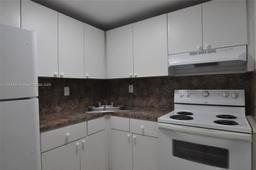 Picture of 606 W 81St St # 318, Hialeah, FL 33014