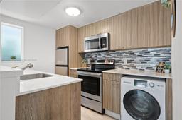 Picture of 740 Meridian Ave # 11, Miami Beach, FL 33139
