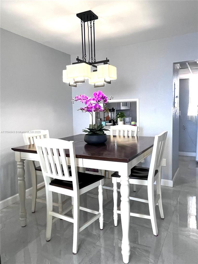 Picture of 2930 Point East Dr # E606, Aventura FL 33160