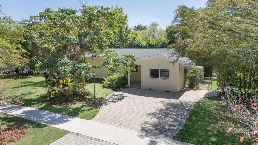 Picture of 7350 SW 96Th St, Pinecrest FL 33156