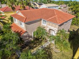 Picture of 323 SW 190Th Ter, Pembroke Pines, FL 33029