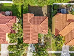 Picture of 323 SW 190Th Ter, Pembroke Pines, FL 33029