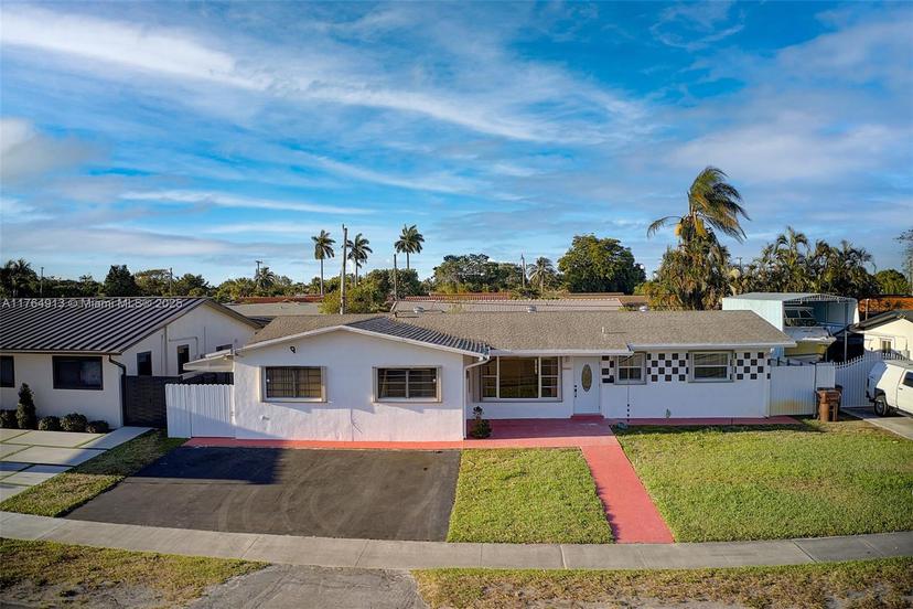 Picture of 841 W 50Th St, Hialeah FL 33012