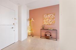 Picture of 4925 Collins Ave # 8G, Miami Beach, FL 33140