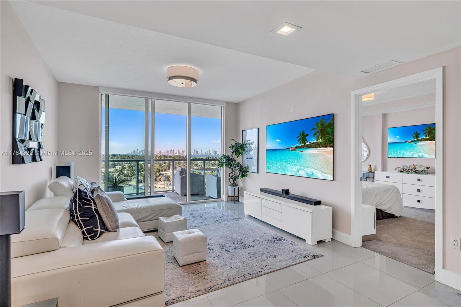 Picture of 6700 Indian Creek Dr # 1006, Miami Beach, FL 33141