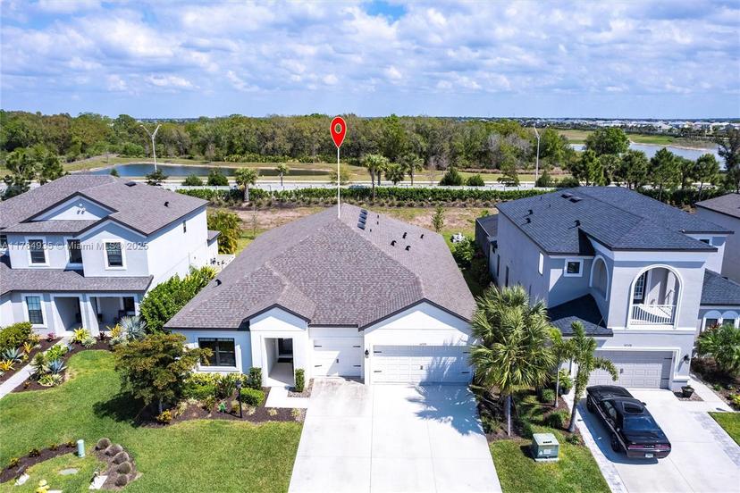 Picture of 16524 Paynes Mill Dr, Bradenton FL 34211