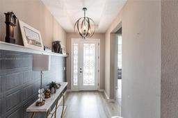 Picture of 16524 Paynes Mill Dr, Bradenton, FL 34211