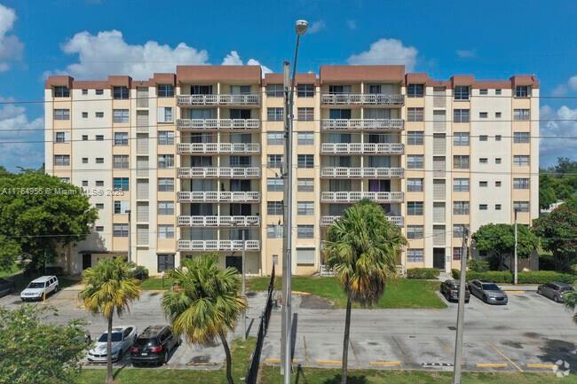Picture of 15600 NW 7Th Ave # 515, Miami FL 33169