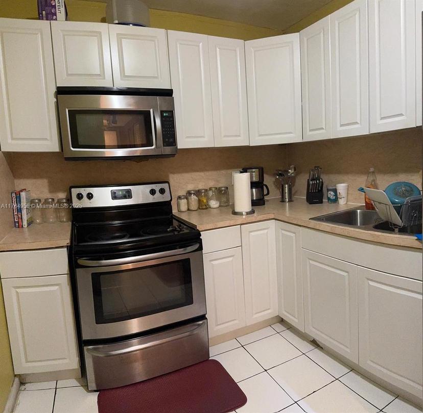 Picture of 15600 NW 7Th Ave # 515, Miami FL 33169