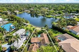 Picture of 13575 SW 72Nd Ave, Pinecrest, FL 33156