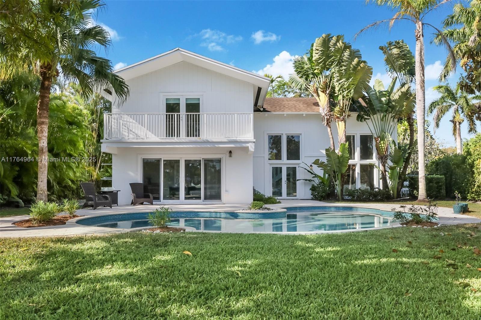 Picture of 13575 SW 72Nd Ave, Pinecrest, FL 33156