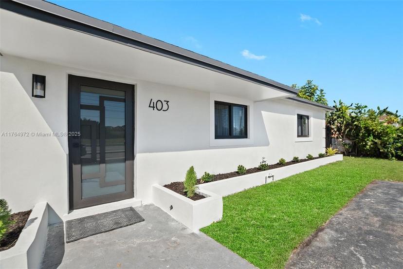 Picture of 403 SW 71St Ave, North Lauderdale FL 33068