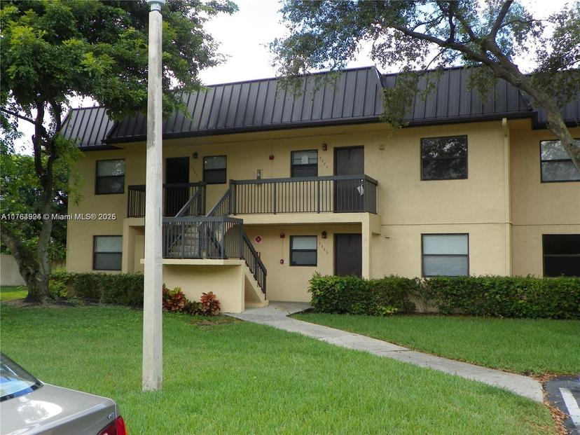 Picture of 9373 NW 1St Ct # 202, Pembroke Pines FL 33024